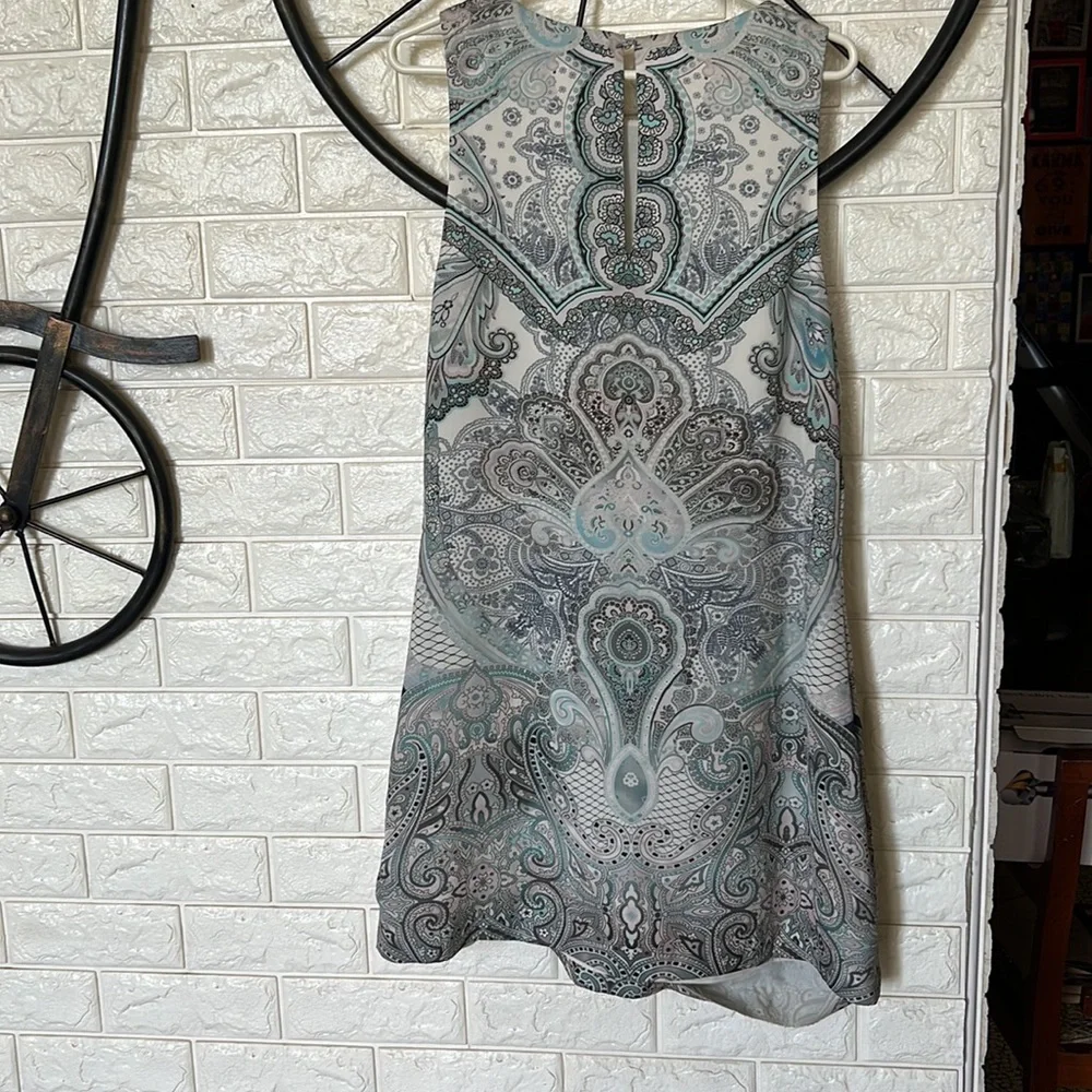 FOREVER NEW satin print dress - Picture 4 of 4